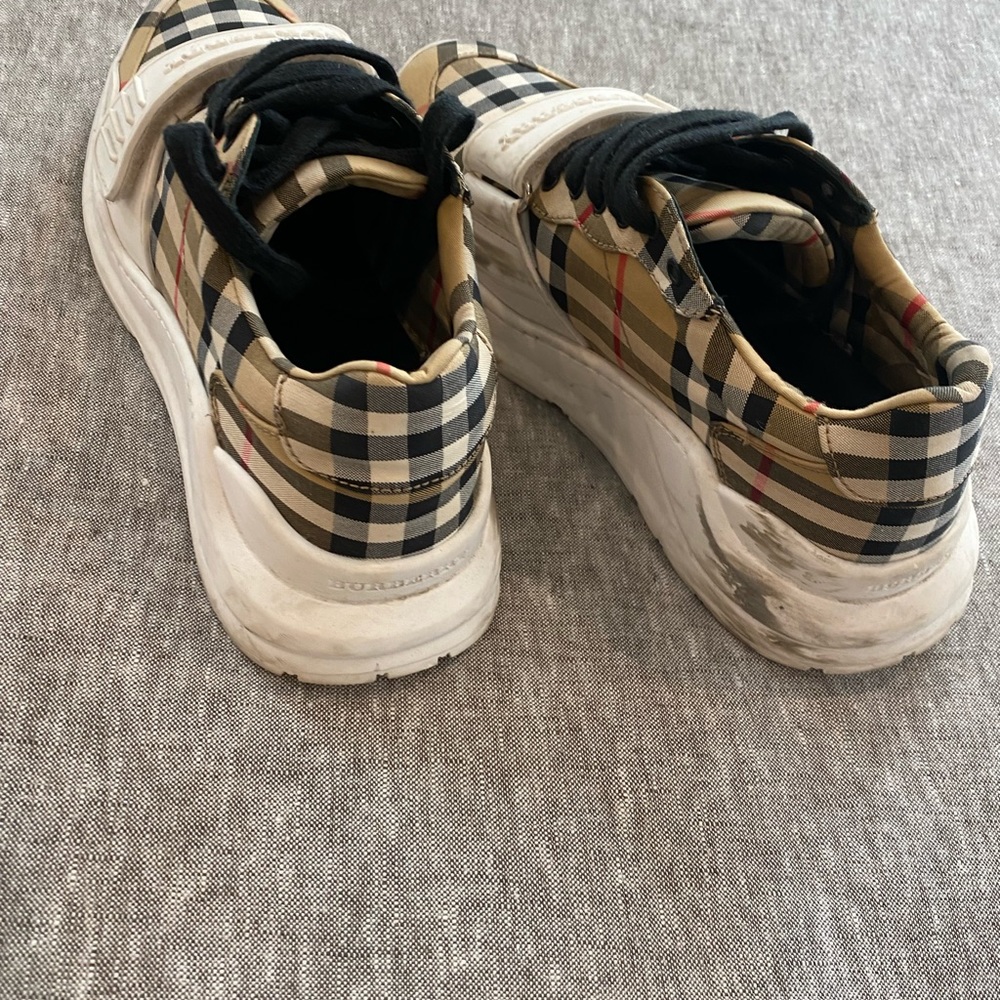 Burberry Regis Vintage Check Platform Sneakers - Picture 5 of 7